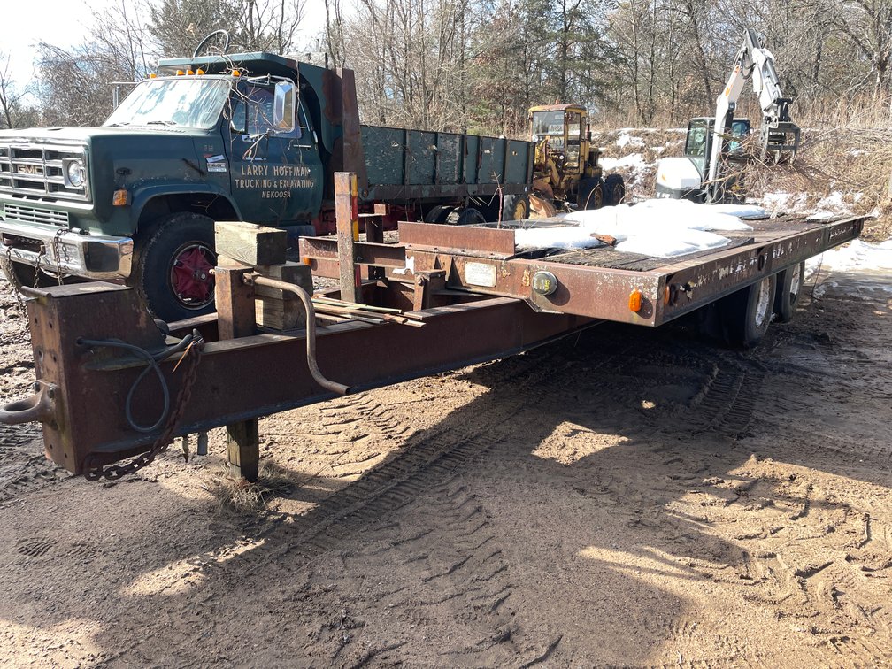 1989 Trail-Eze Trailer (Has WI Title)