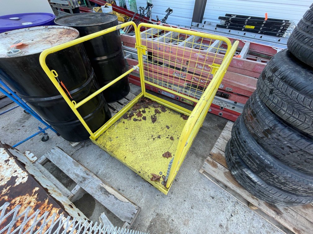 Man Cage