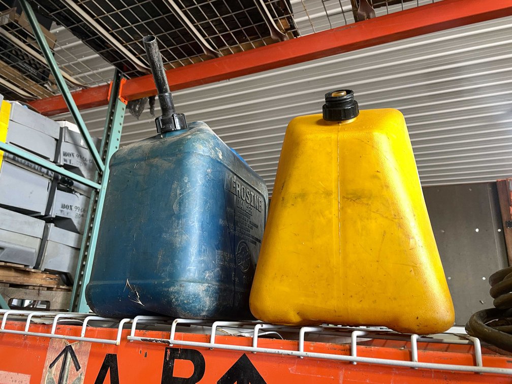 (2) Fuel Cans