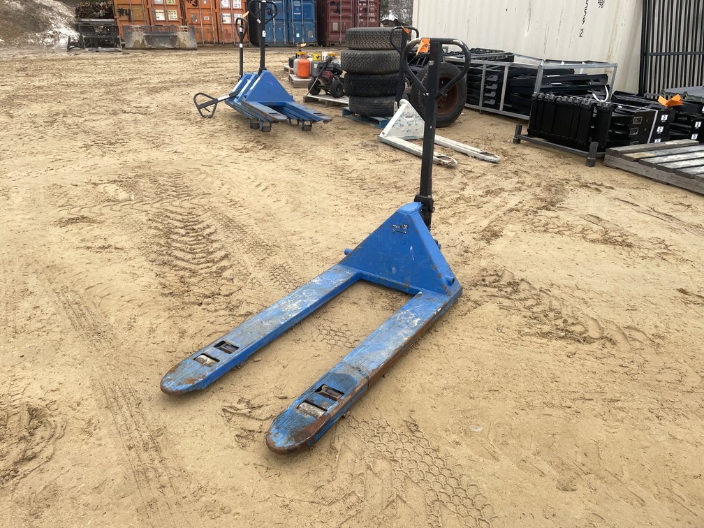 Lift Rite 5,500 Lbs. Pallet Jack