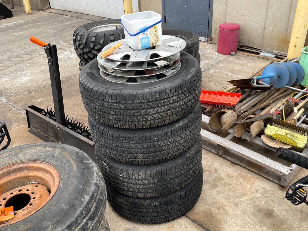 (4) Tires On Wheels (O3)