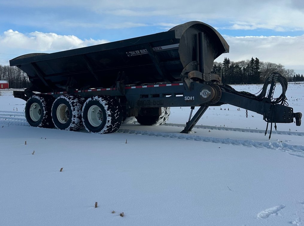 2021 Bauer Built SD 36 Side Dump Trailer (Lacombe, AB, CAN)