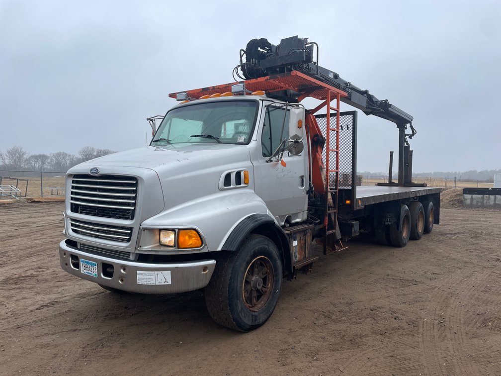 1998 Ford Louisville Boom Truck (Has MN Title)