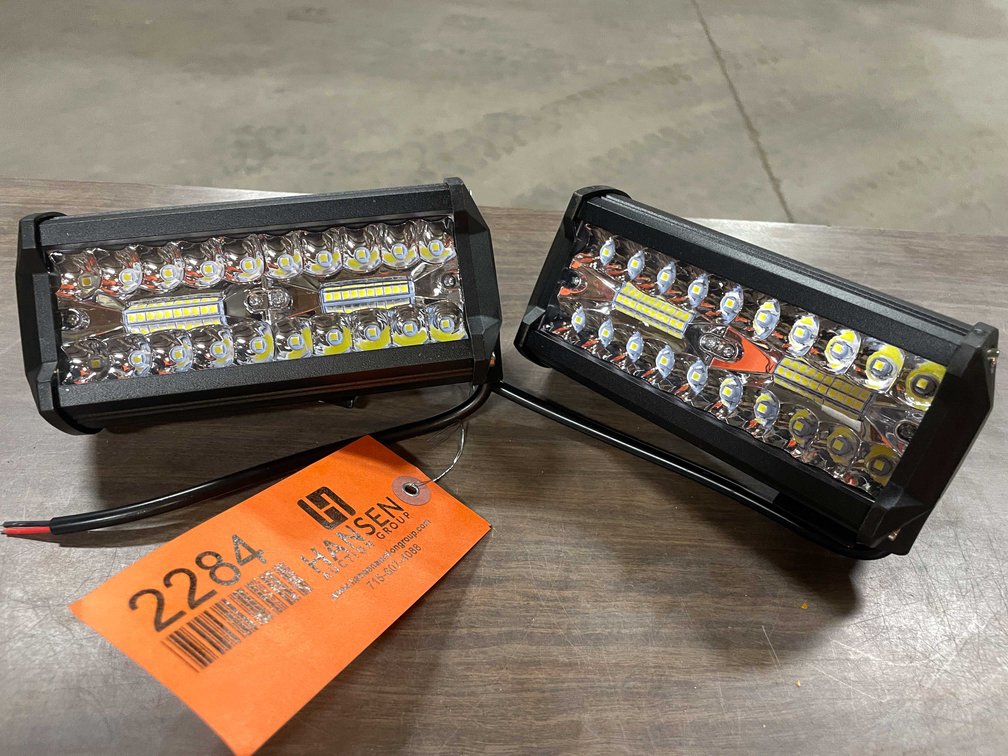 (2) LED 6-1/2" Long Work Lights, 12/24vdc (PR10)