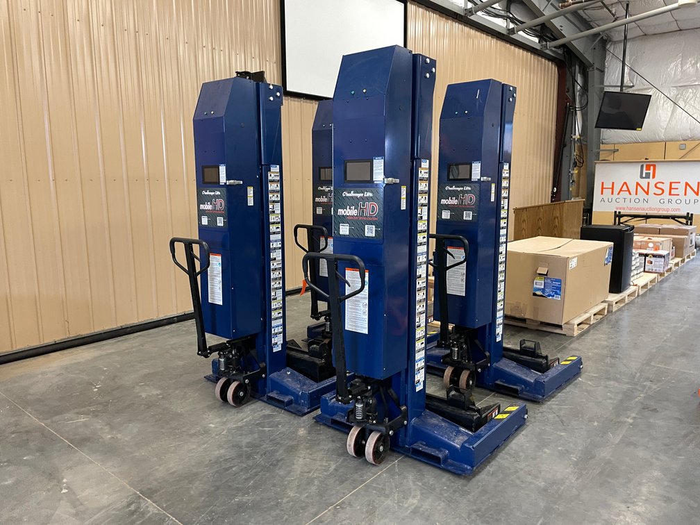 (4) 2016 Challenger Mobile Column Lifts