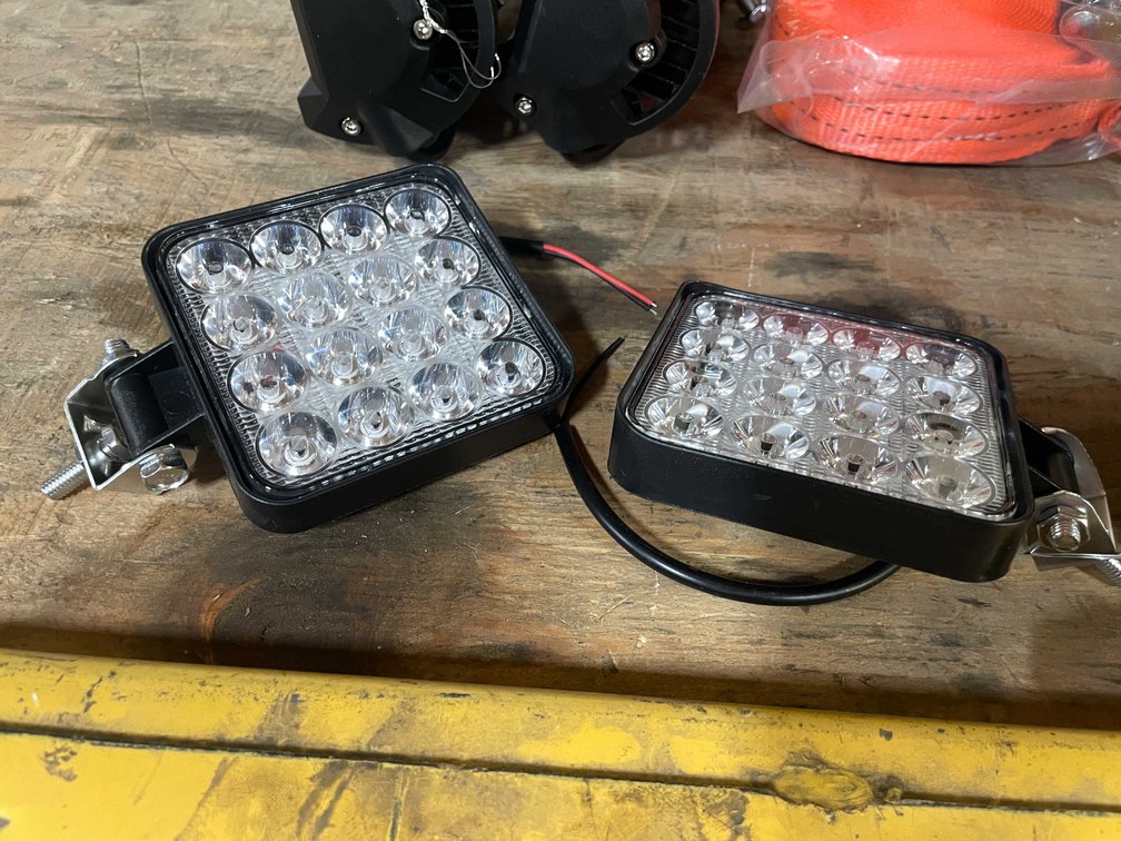 (2) LED 3-1/2" Work Lights, 12/24vdc (PR12)