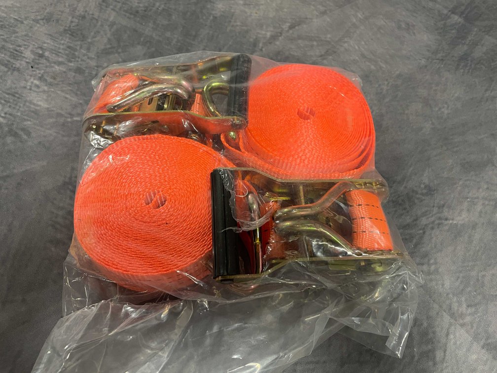(2) Ratchet Straps, 1-1/2" Wide x 15' Long (T6)