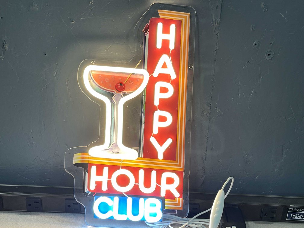 New Novelty Happy Hour Club Neon (T2)