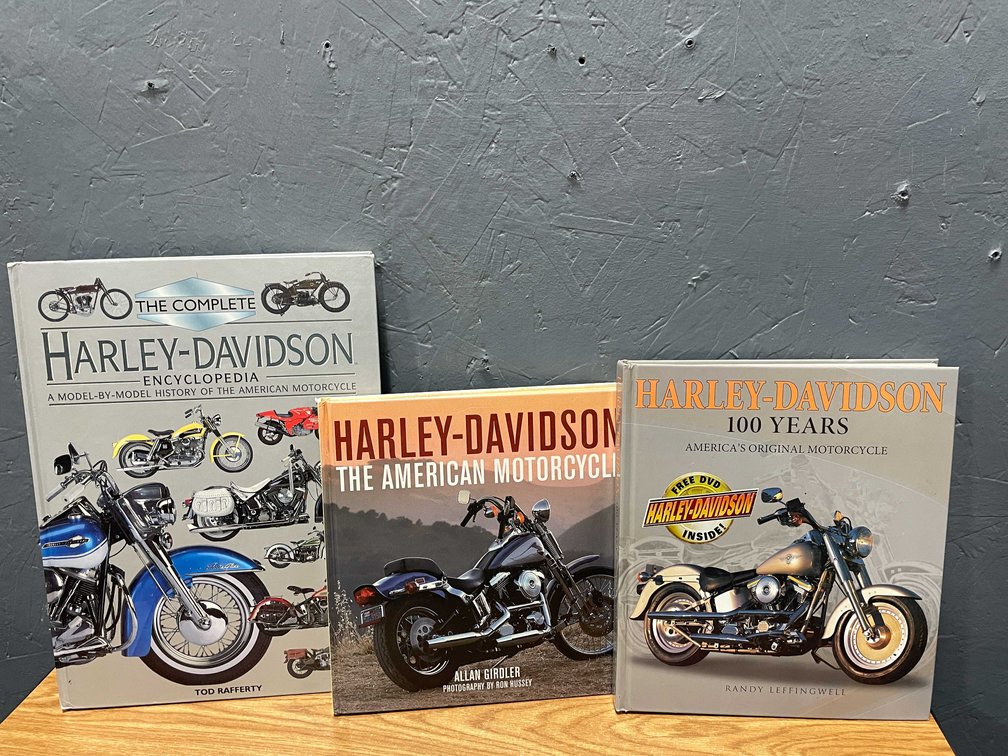 (3) Harley Davidson Books (T5)
