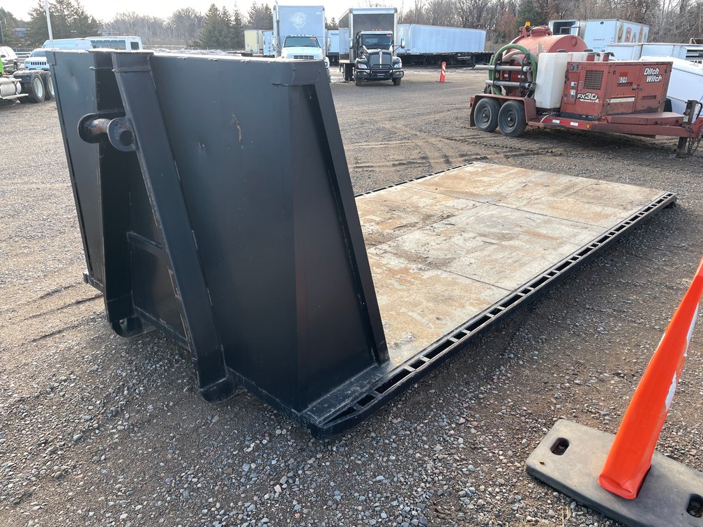 Flatbed for Hooklift/Roll-off Truck