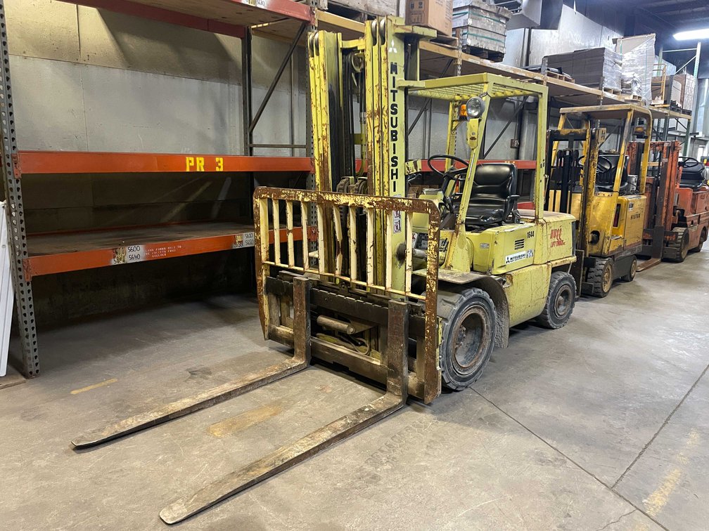 Mitsubishi FG35 7000 Lb Capacity Forklift (ICA)