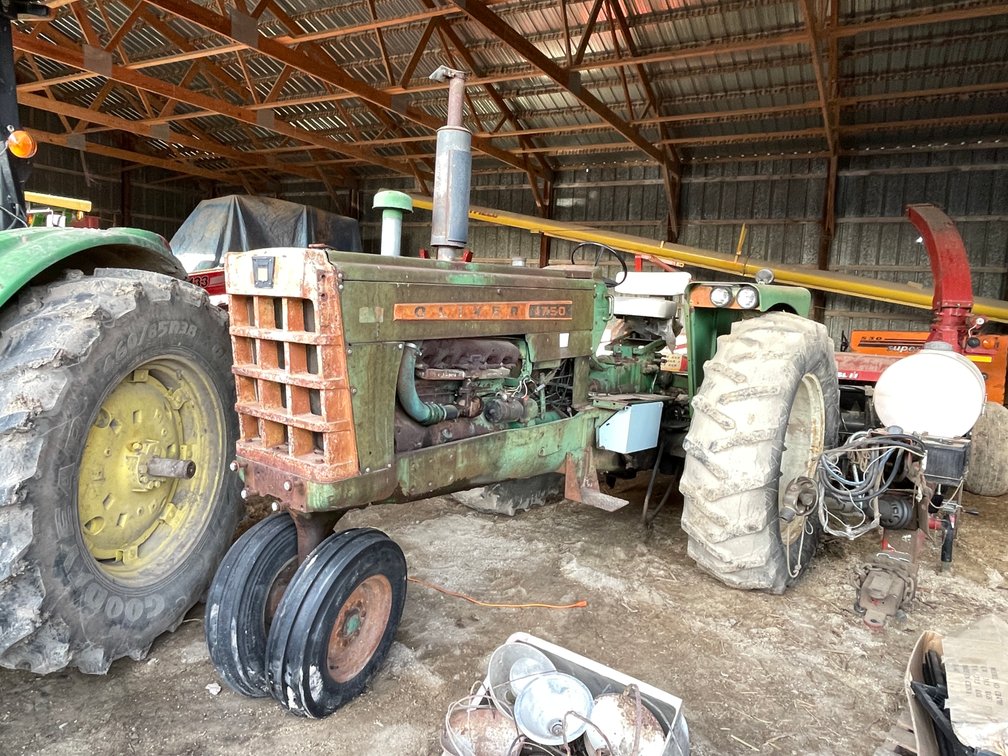 Oliver 1750 Tractor