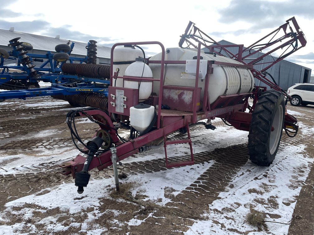 Miller Pro 60' Sprayer (Somerset, WI)