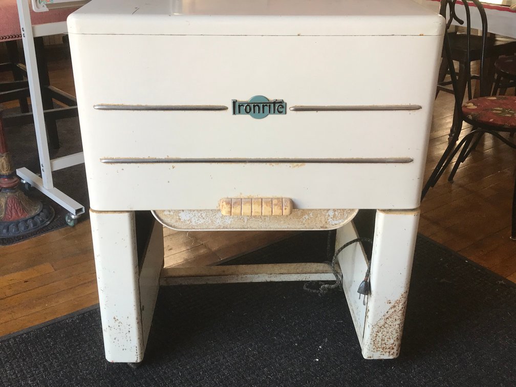Ironrite Automatic Clothes Ironing Machine (Jacksonport, WI)