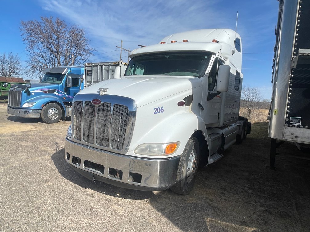 2006 Peterbilt 387 Semi (WI Title in Delay)