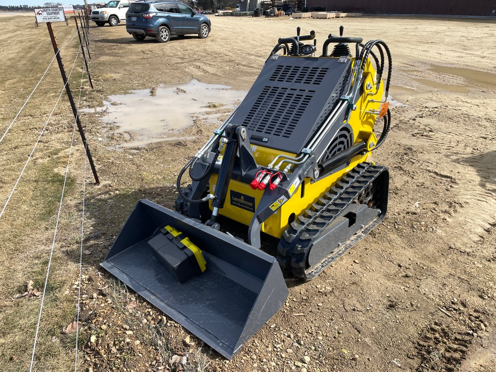 Landhonor Mini Skid Steer Loader