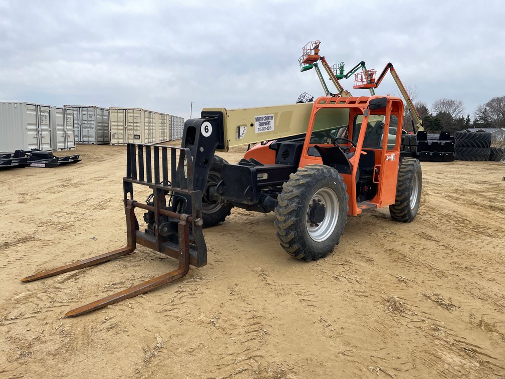 (T-10) 2013 JLG G642A 6,000 Lbs. Telehandler