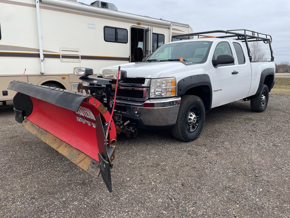 2011 Chevy 2500HD Plow Truck (Has WI Title)