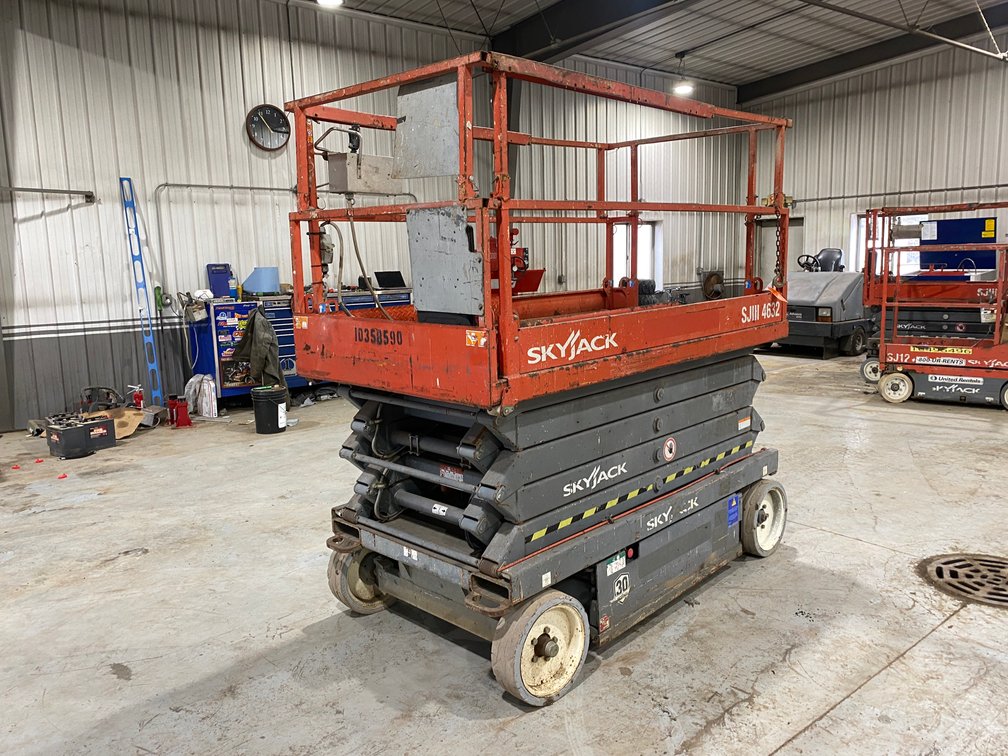 2015 Skyjack SJIII 4632 Scissor Lift (Bryant, WI)