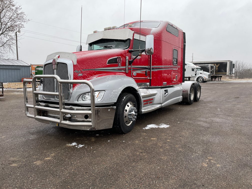 2016 Kenworth T6 Series Semi (WI Title in Delay)