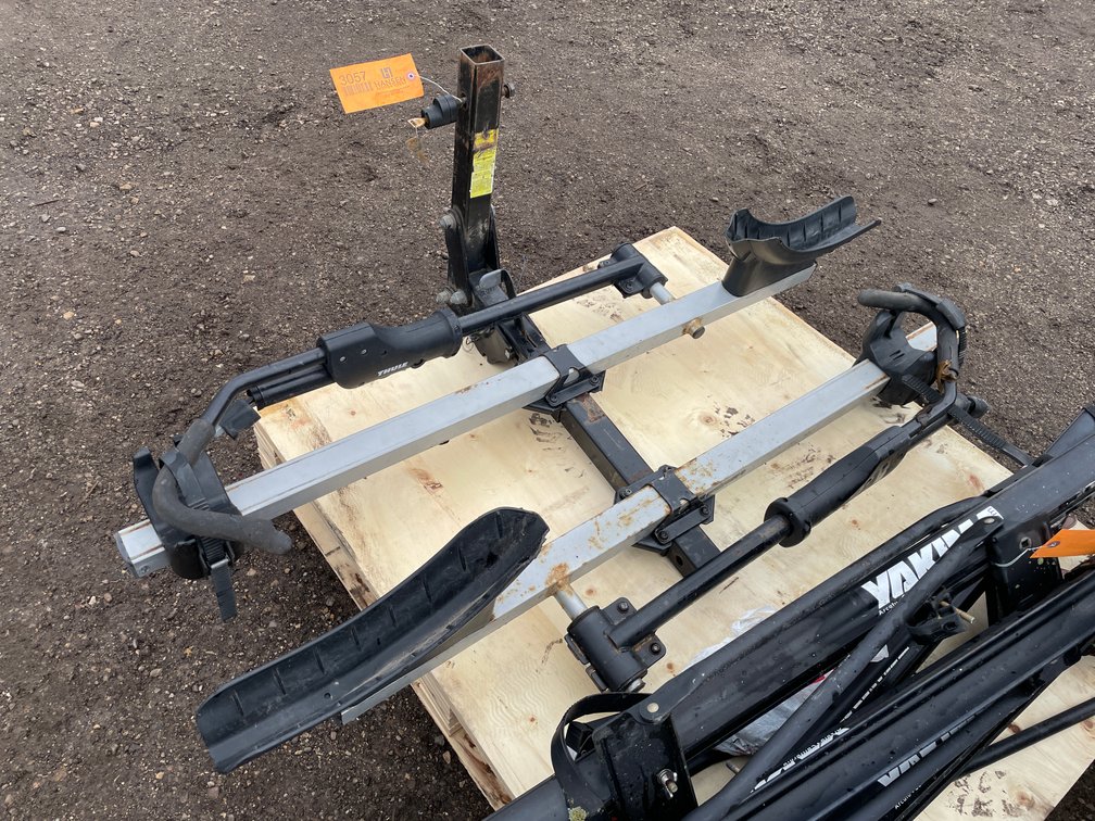Thule 2-Bike Hitch Rack