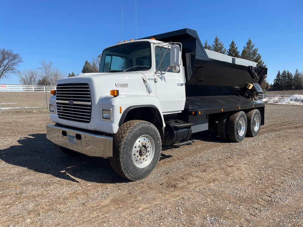 1990 Ford L8000 Dump Truck with Stone Slinger (Has MN Title)