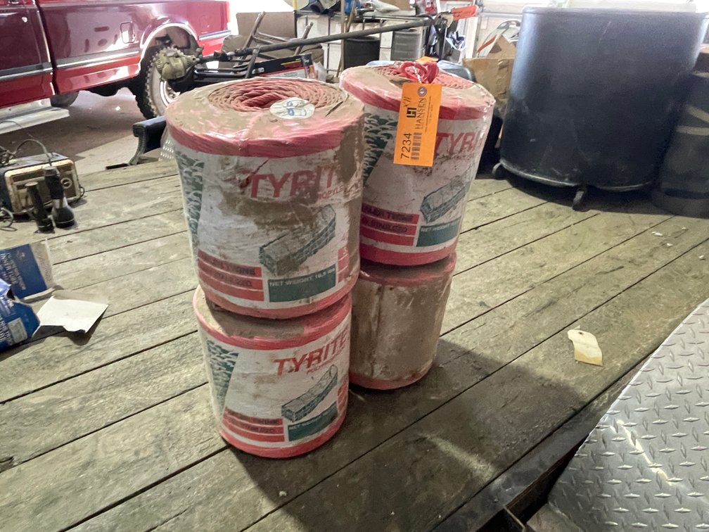 (11) Tyrite Baler Twine