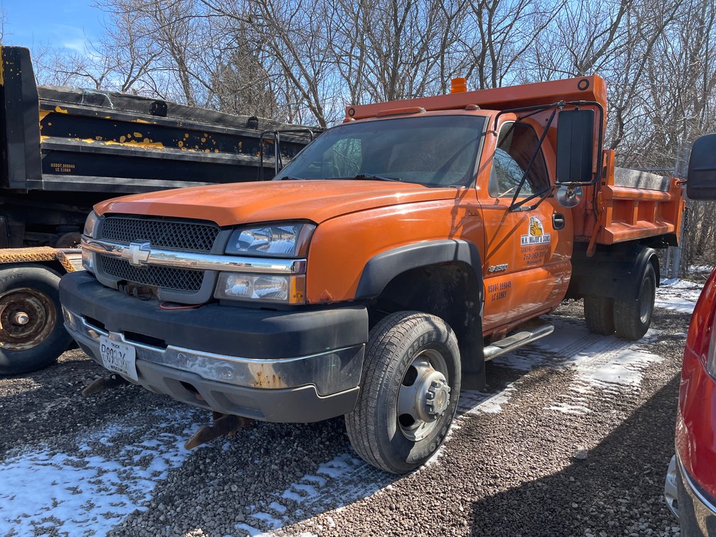 2003 Chevy 3500 Baby Dump Plow Truck (Has WI Title)