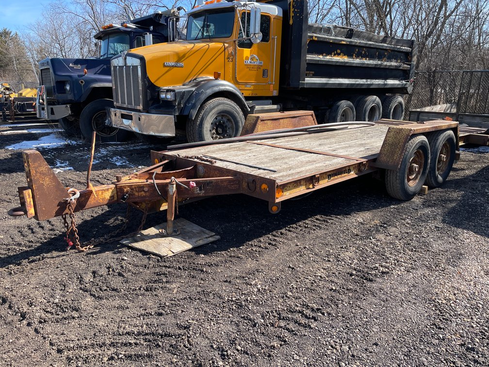 2000 Dynaweld Tandem Axle Flatbed Trailer (Has WI Title)