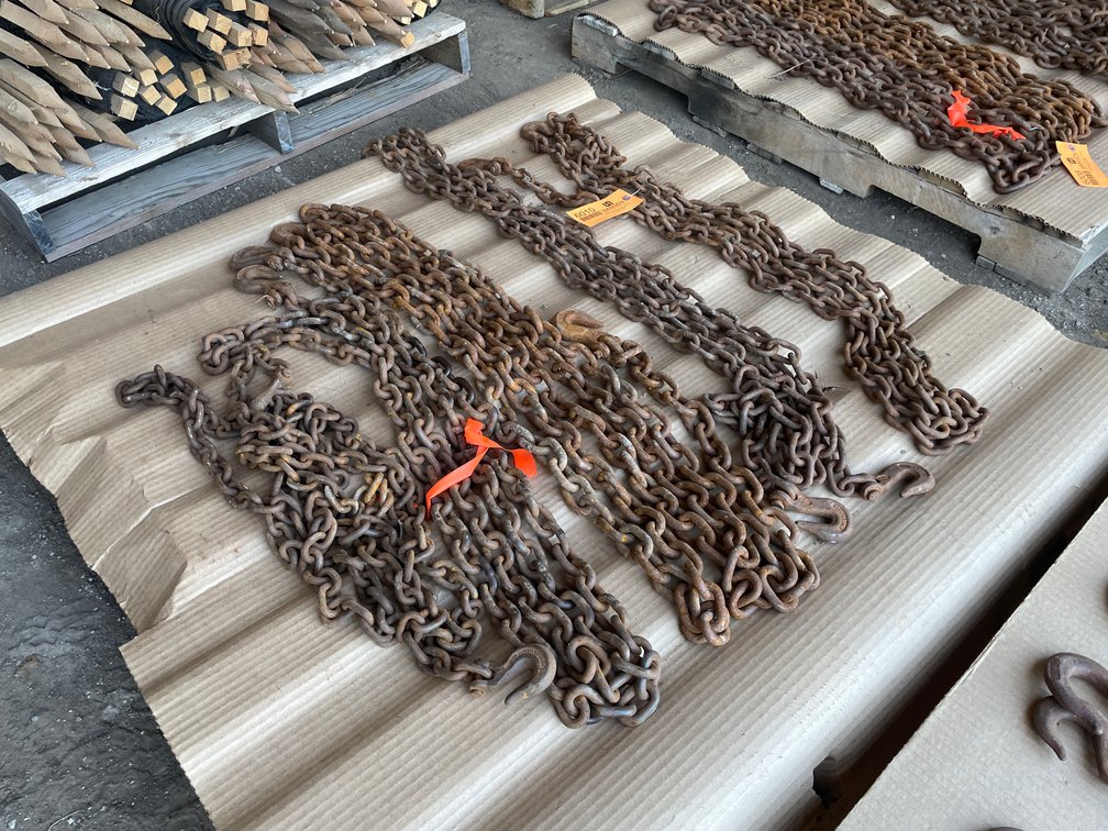 Pallet of Various Size Chain