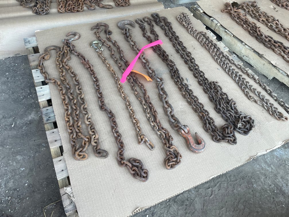 Pallet of Various Size Chain