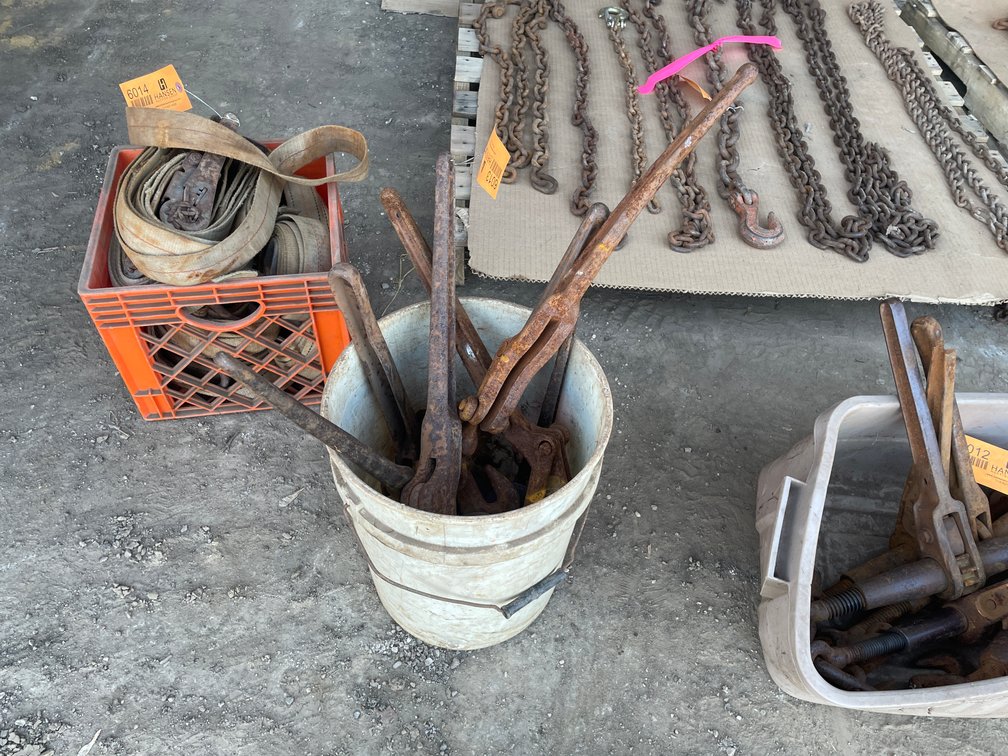 Bucket of Various Size Snap Binders
