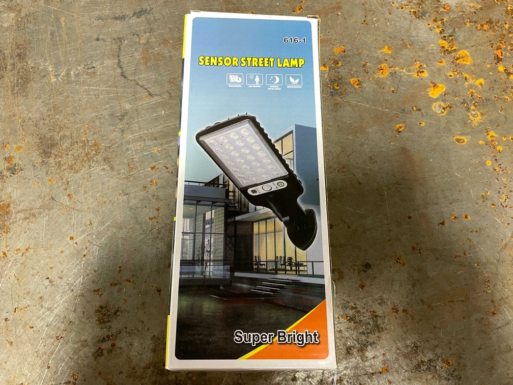 Sensor Street Lamp (CW)