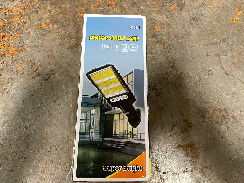 Sensor Street Lamp (CW)