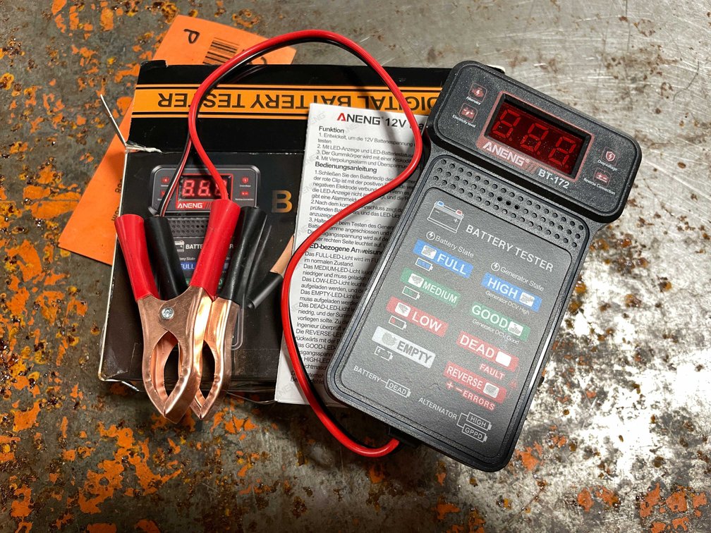 New Handheld Battery Tester (CW)