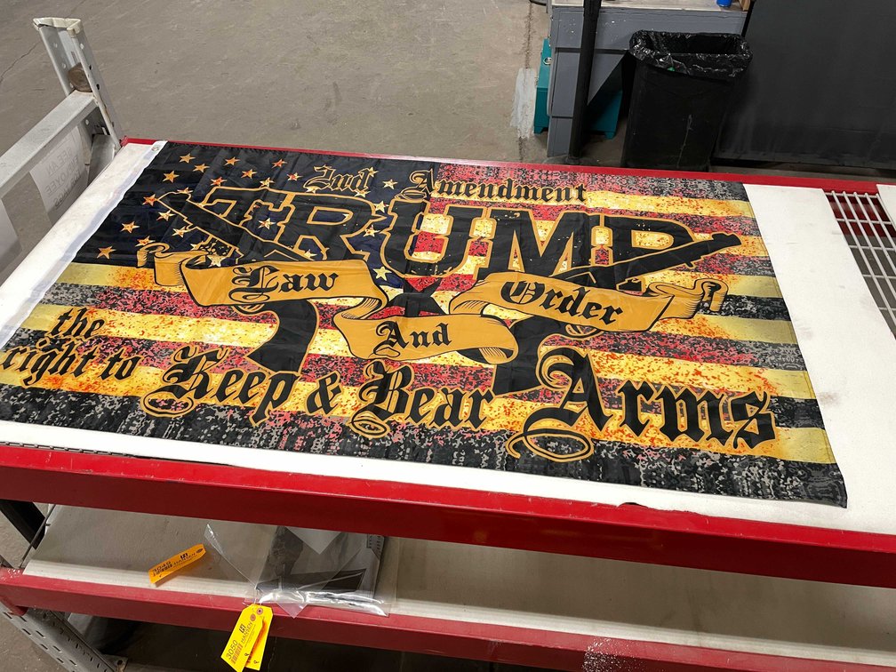 Large Donald Trump Flag (T2)