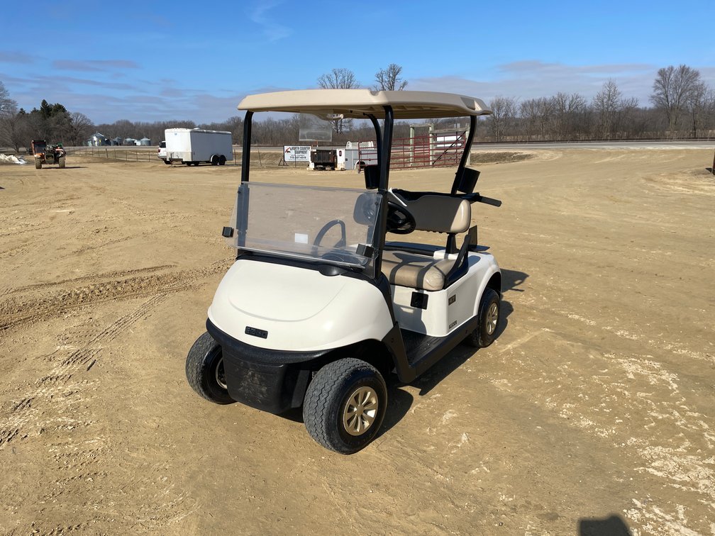 2020 EZ Go RXV Electric Golf Cart