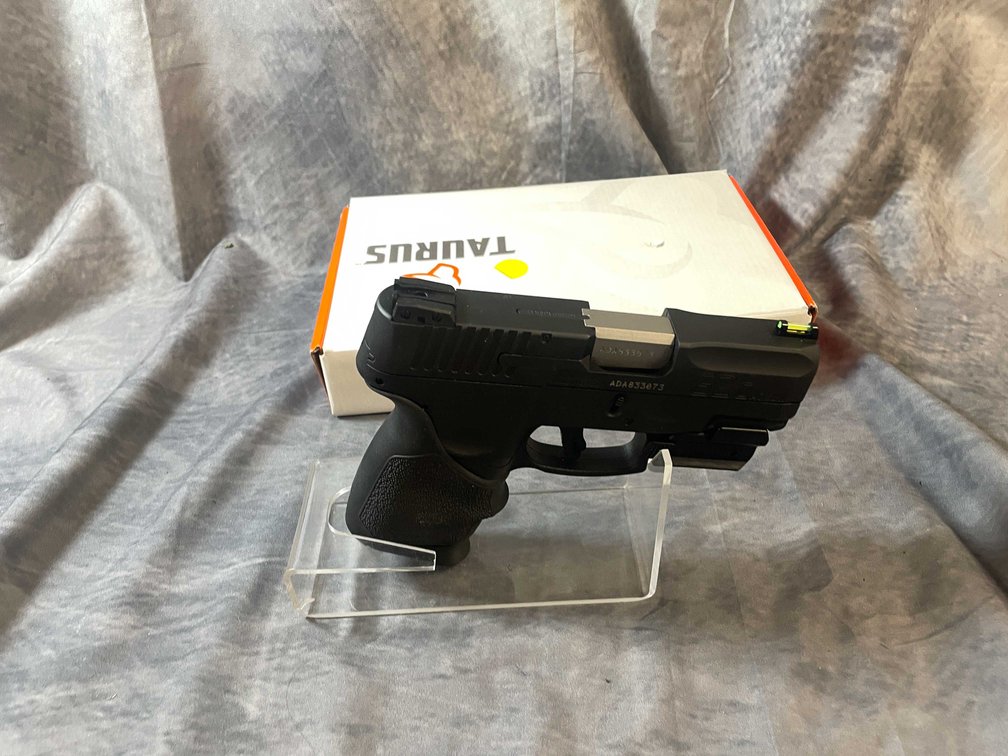 Taurus  G2C 40 S&W Semi-Auto Pistol, SN: ADA833873