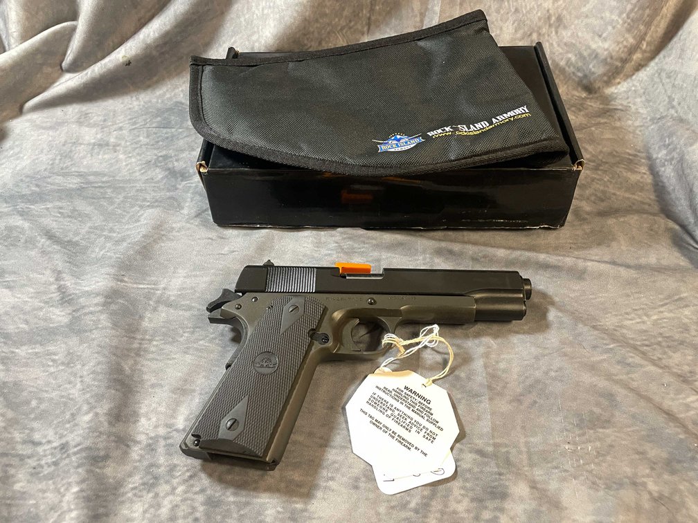 Rock Island  1911 A1  45 Auto  Pistol, SN: RIA2847183