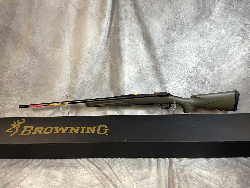 Browning  X-Bolt Hunter  30-06 SPRG Bolt Action Rifle, SN: 03915YW354