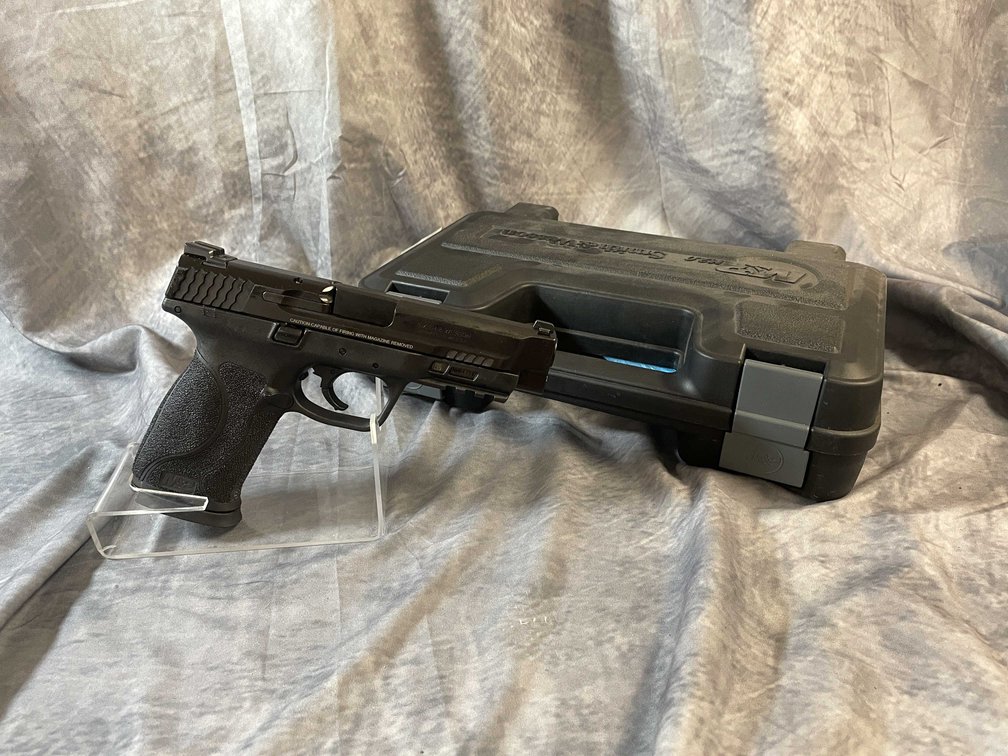 Smith & Wesson  M&P 45 2.0 45 Auto  Pistol, SN: NMR6130