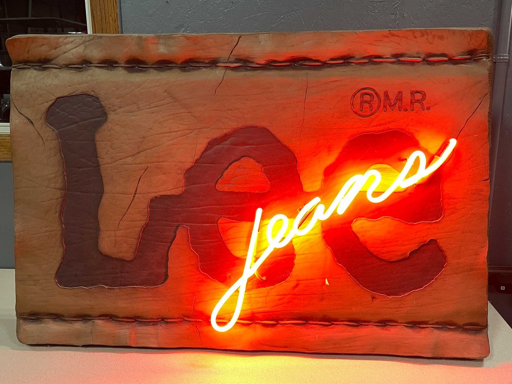 Lee Jeans Neon Sign
