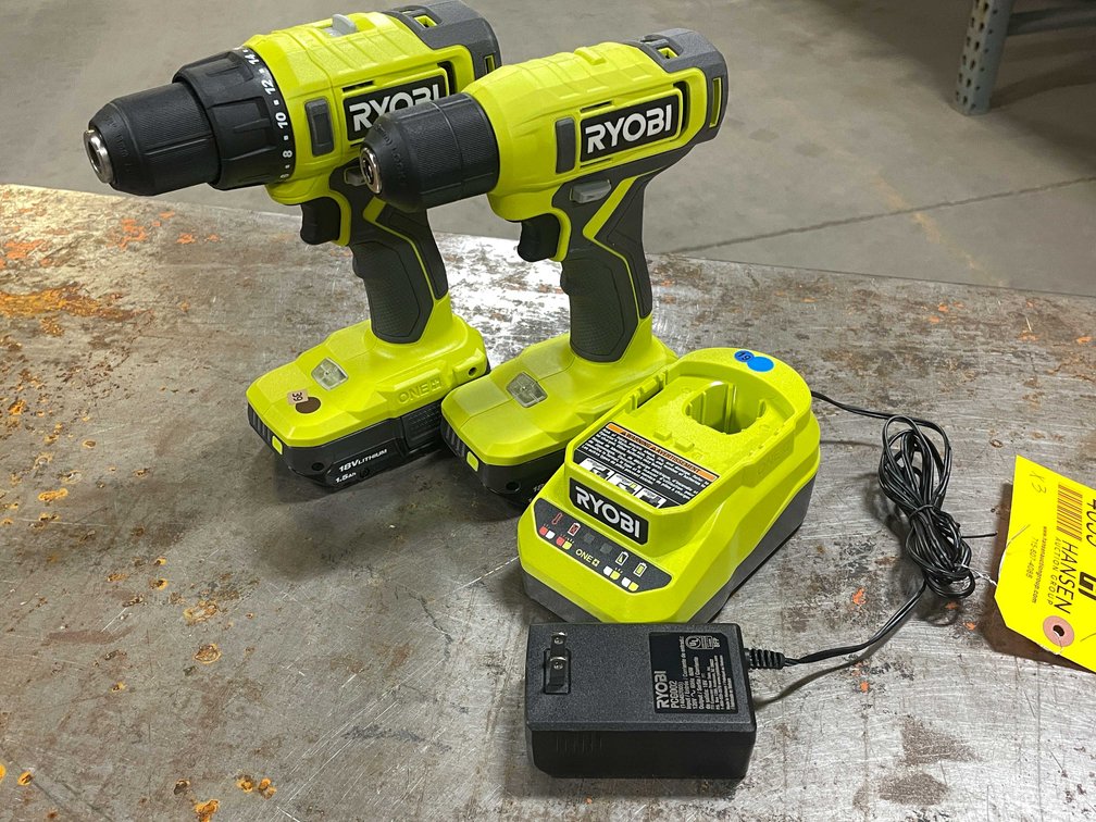 Ryobi Drills & Batteries (PR19)