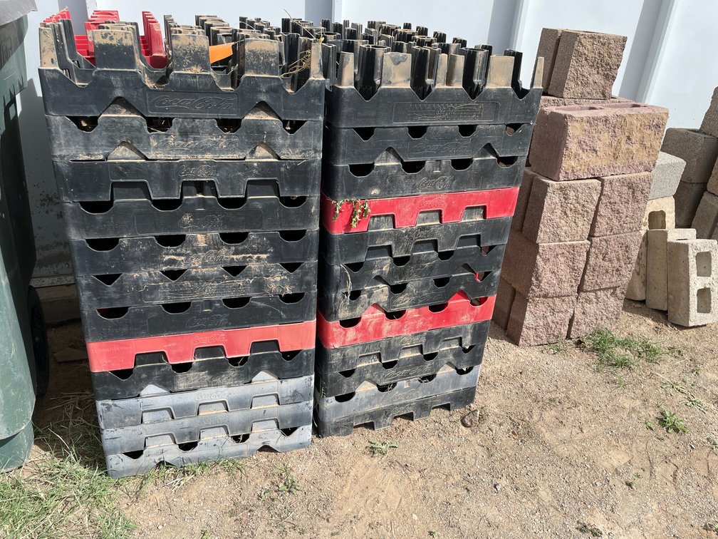 (72) Coca-Cola Crates