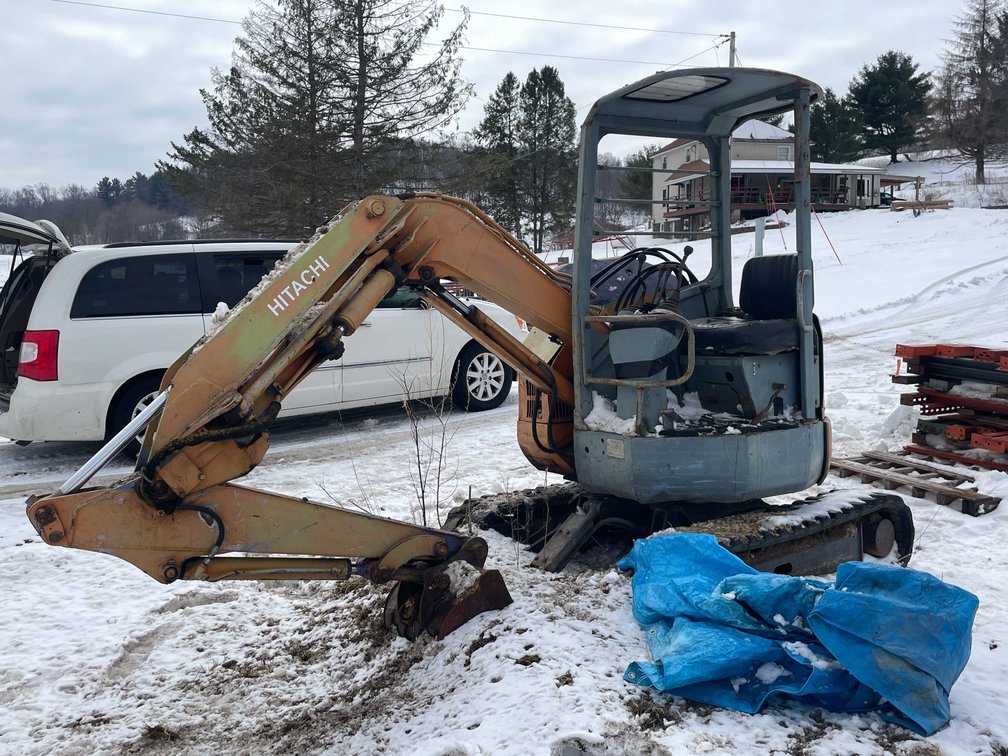 Hitachi AX3OUR Mini Excavator