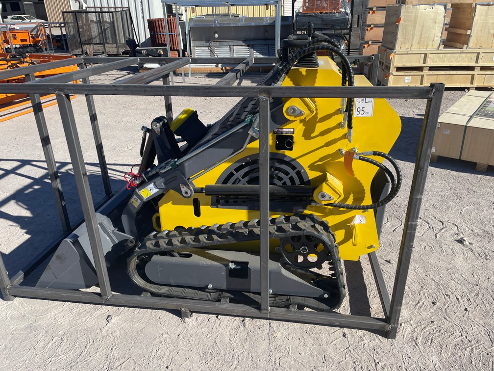 Unused 2026 LandHonor Mini Skid Steer Loader