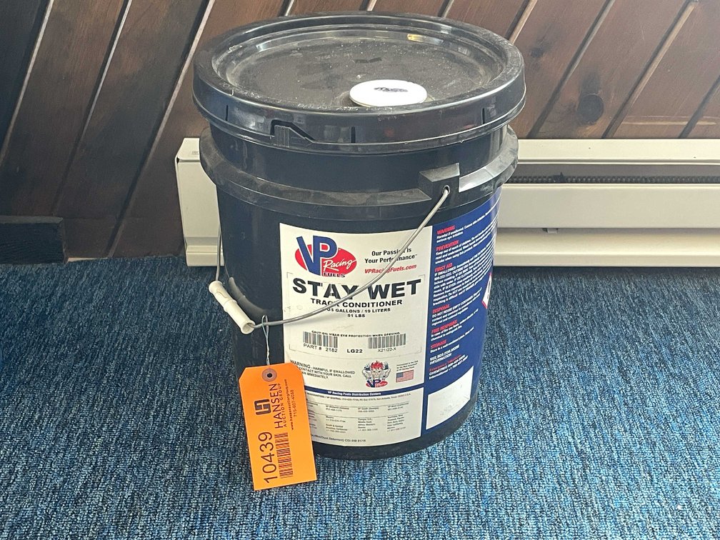 Stay Wet Track Conditioner