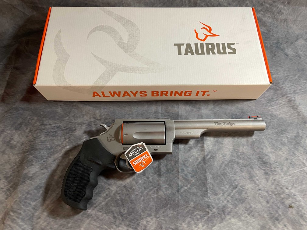 Taurus  Judge  45 Colt  Revolver, SN: AEN952154