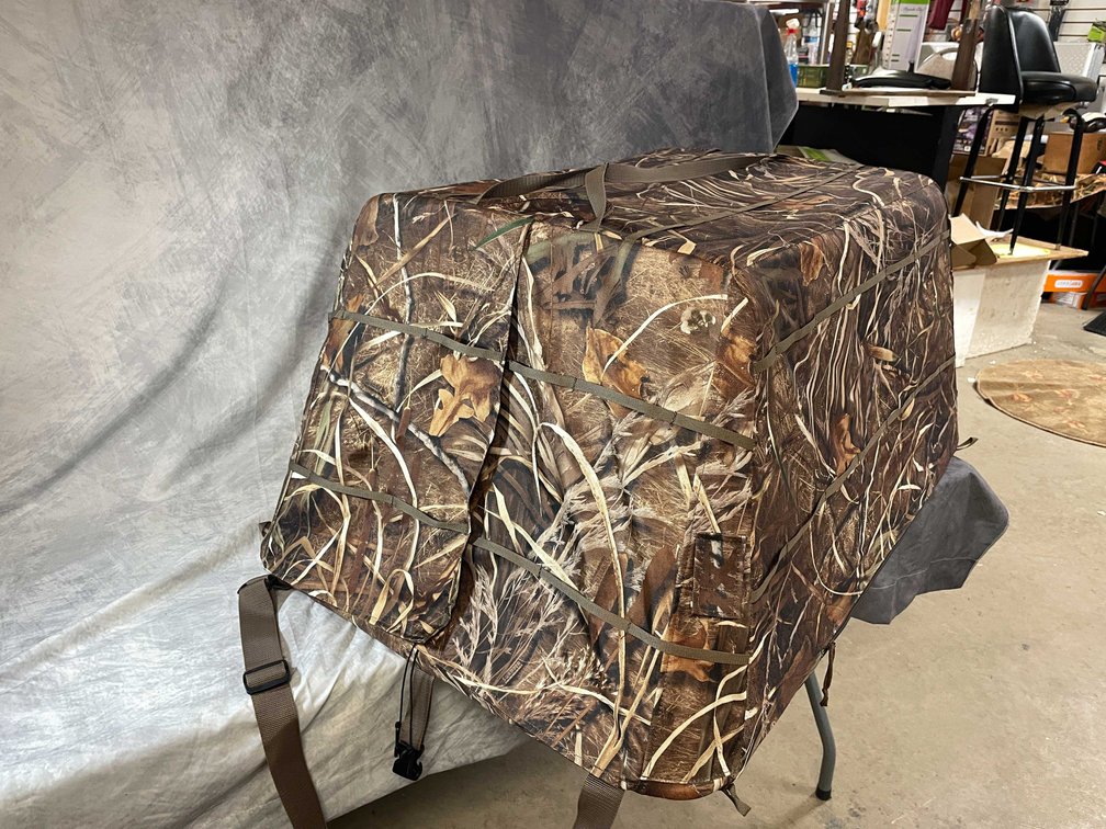 Thunder Bay Dog Concealing Blind