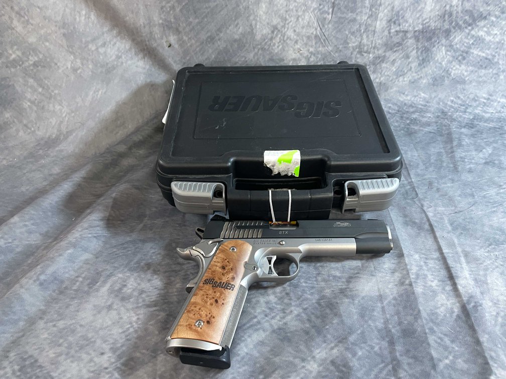 Sig Sauer  1911 STX 45 Auto  Pistol, SN: 54B129151